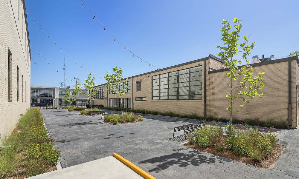 Outdoor common area at The Lofts at the Municipal in Lafayette, Louisiana
