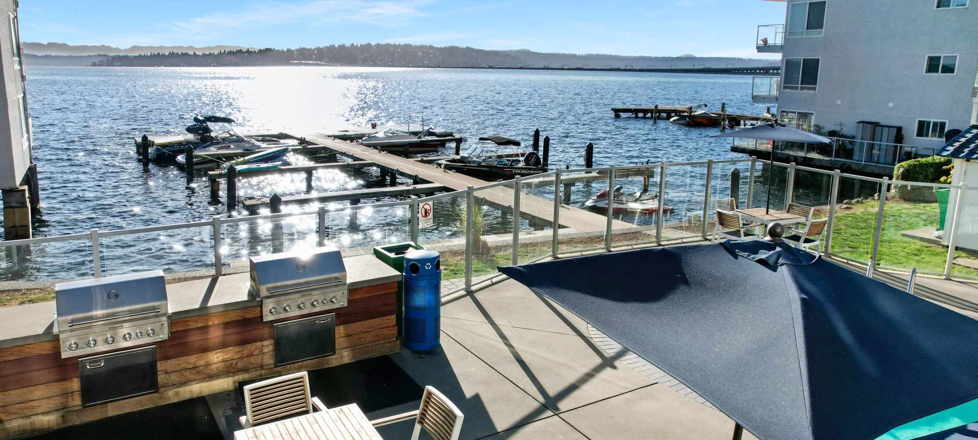 Reviews at Lakefront on Washington in Seattle, Washington