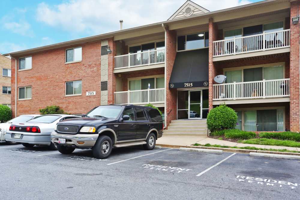 Private balciny view of the apartments from the exterior of apartments at Chesapeake Landing Apartments in Landover Hills, Maryland