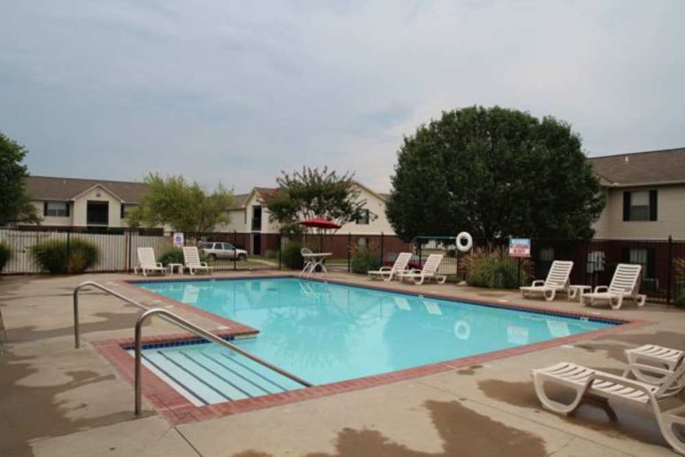 Swimming pool at Parkridge Apartments in Durant, Oklahoma