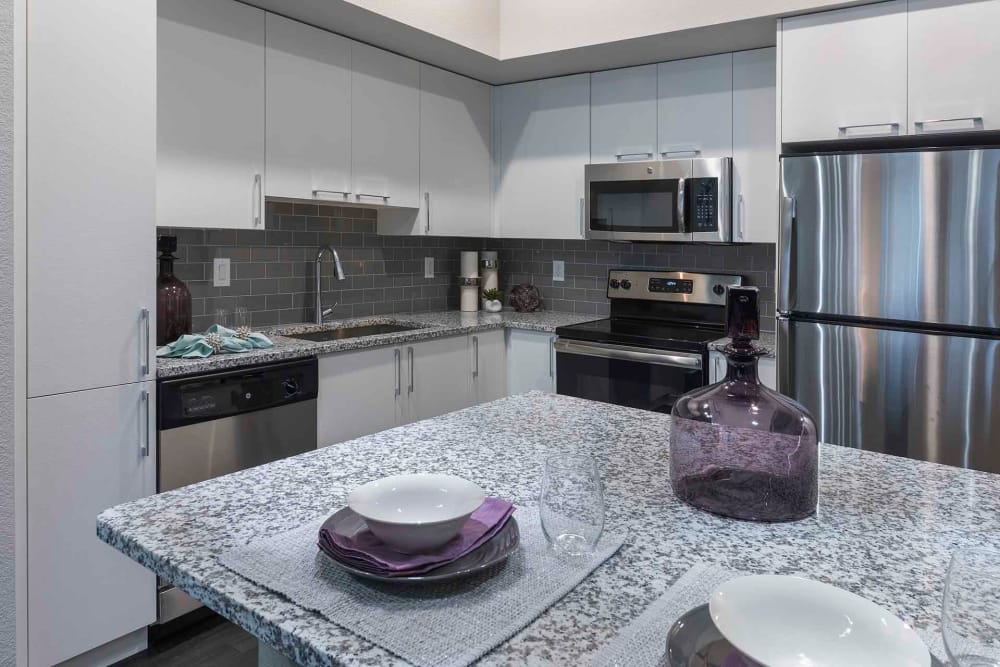 Photos of 500 OCEAN Apartments in Boynton Beach, FL