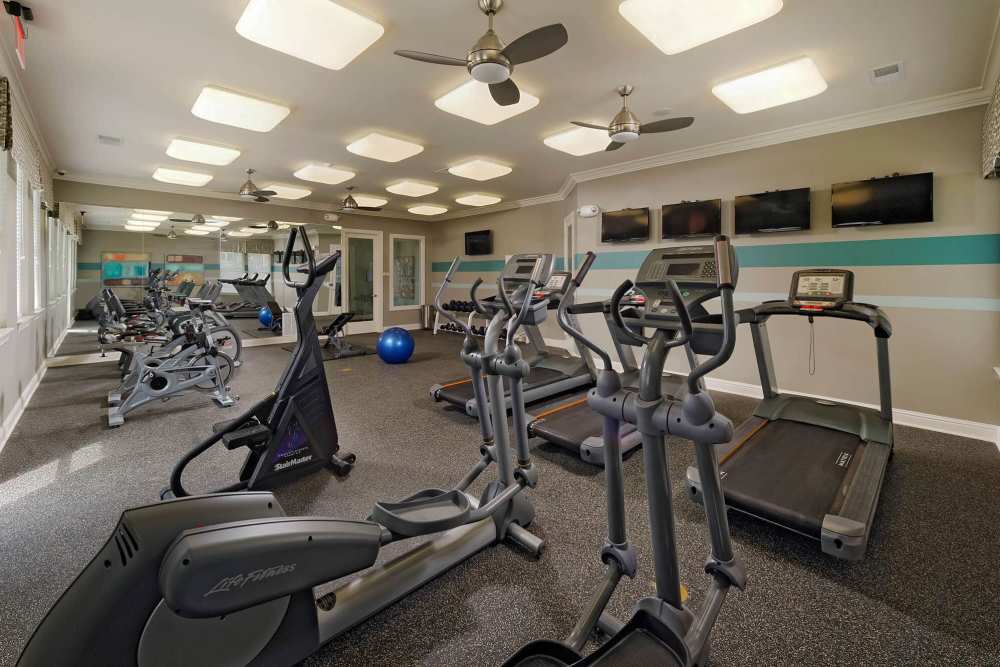 Community gym at Adams Crossing Apartment Homes in Waldorf, Maryland