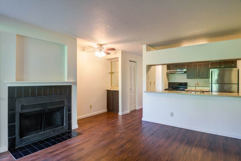 Spacious living room at Ansley Murrayhill in Tigard, Oregon