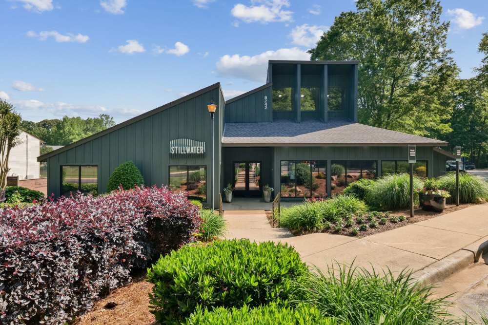 Exterior view of the apartment community at Stillwater in Charlotte, North Carolina