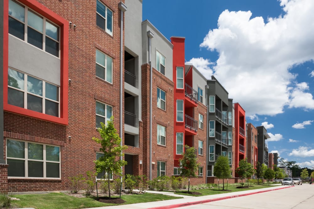 Exterior at Anatole at the Pines in Conroe, Texas