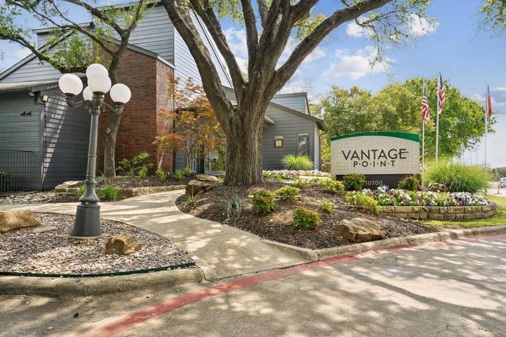 Property sign board at Vantage Point Apartments in Dallas, Texas