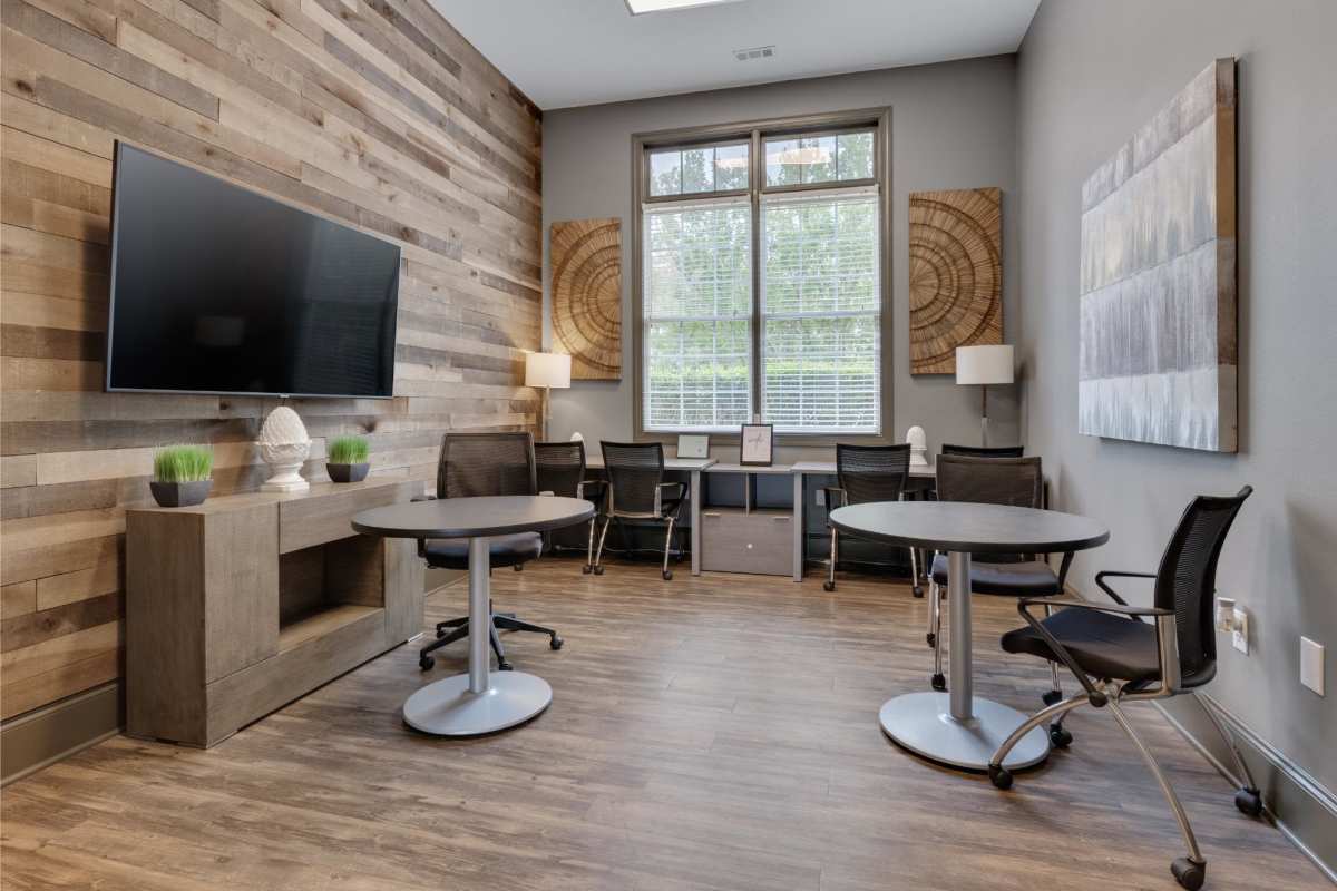 Business center at Weston Reserve Apartments in Morrisville, North Carolina