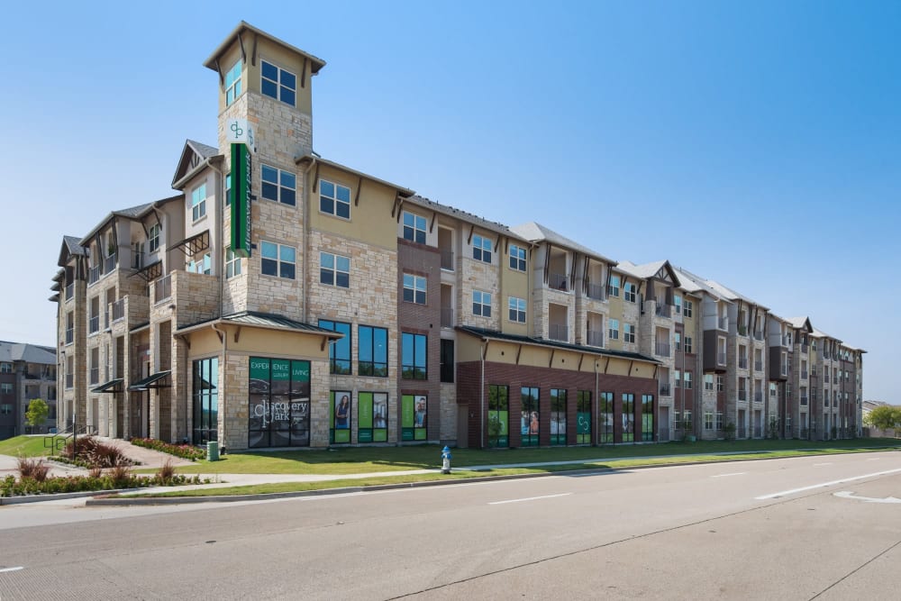 Exterior view of the apartments at Discovery Park in Denton, Texas