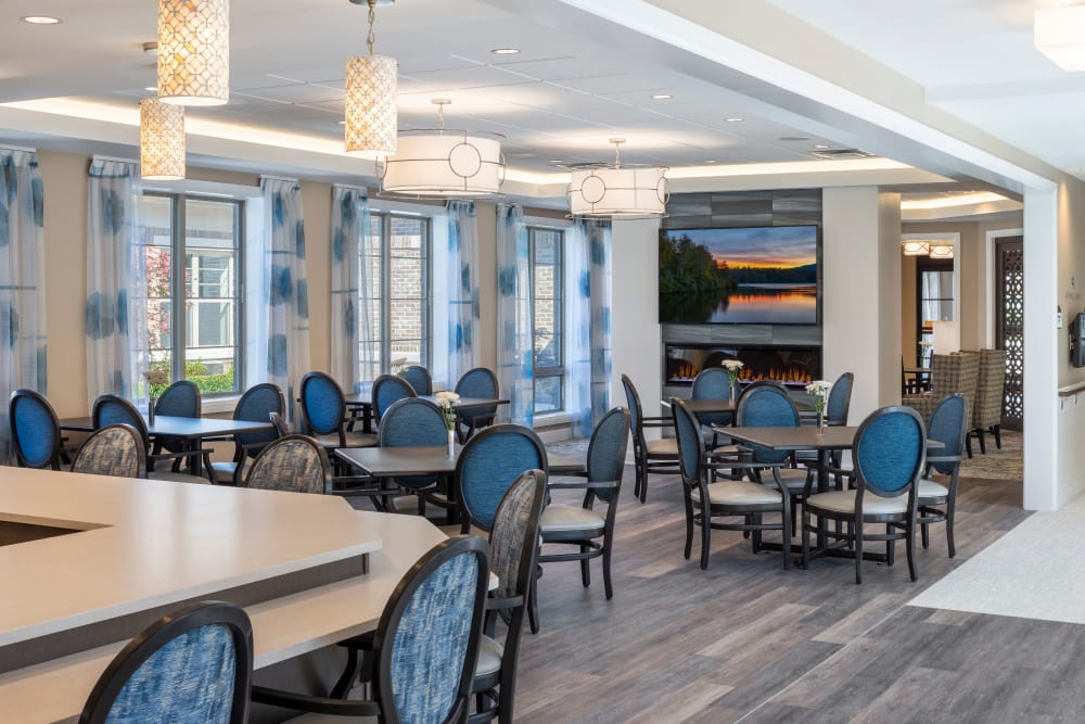 Photos of Blossom Springs in Oakland Twp, MI