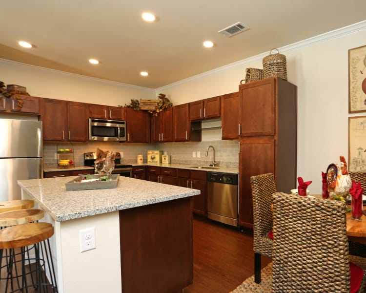 Fully equipped kitchen at Longhorn Crossing