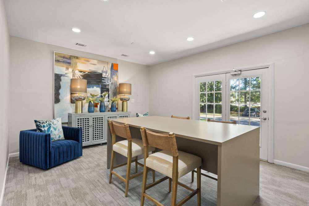 Modern apartments at The George Apartment Homes in Savannah,Georgia