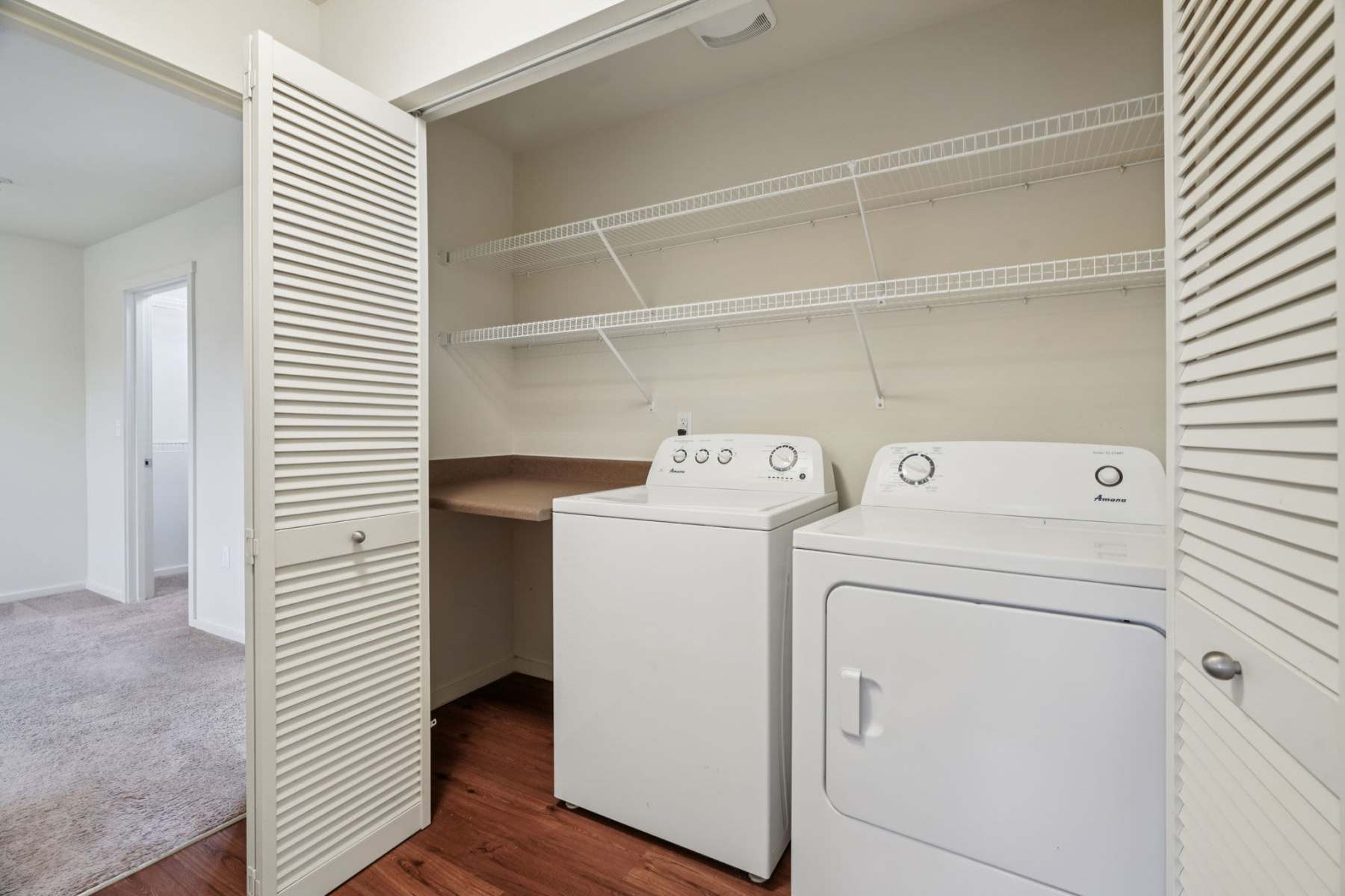 2 working washing machine at Copper Lane in Vancouver, Washington