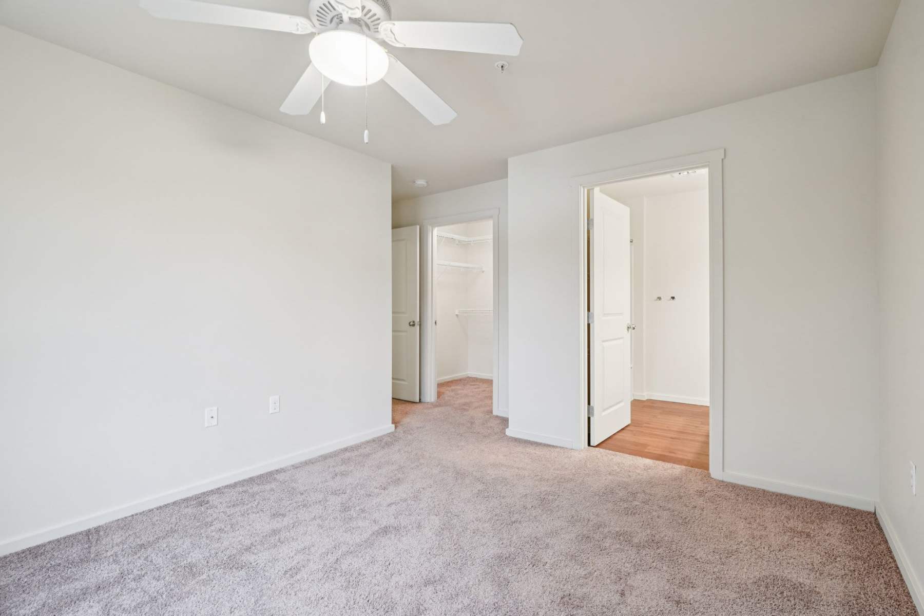 Spacious room at Copper Lane in Vancouver, Washington