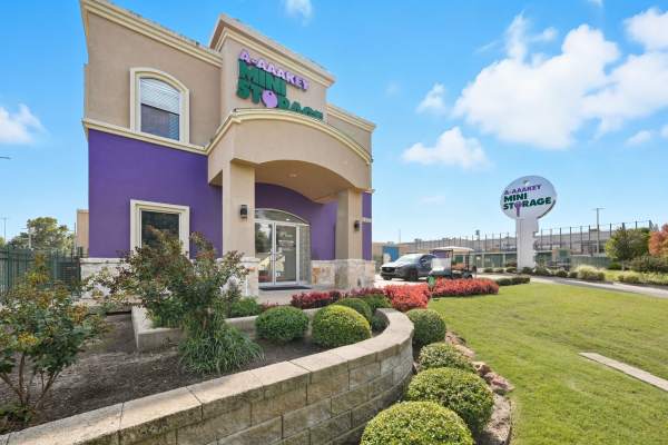 Storage facility Front sign at Key Storage