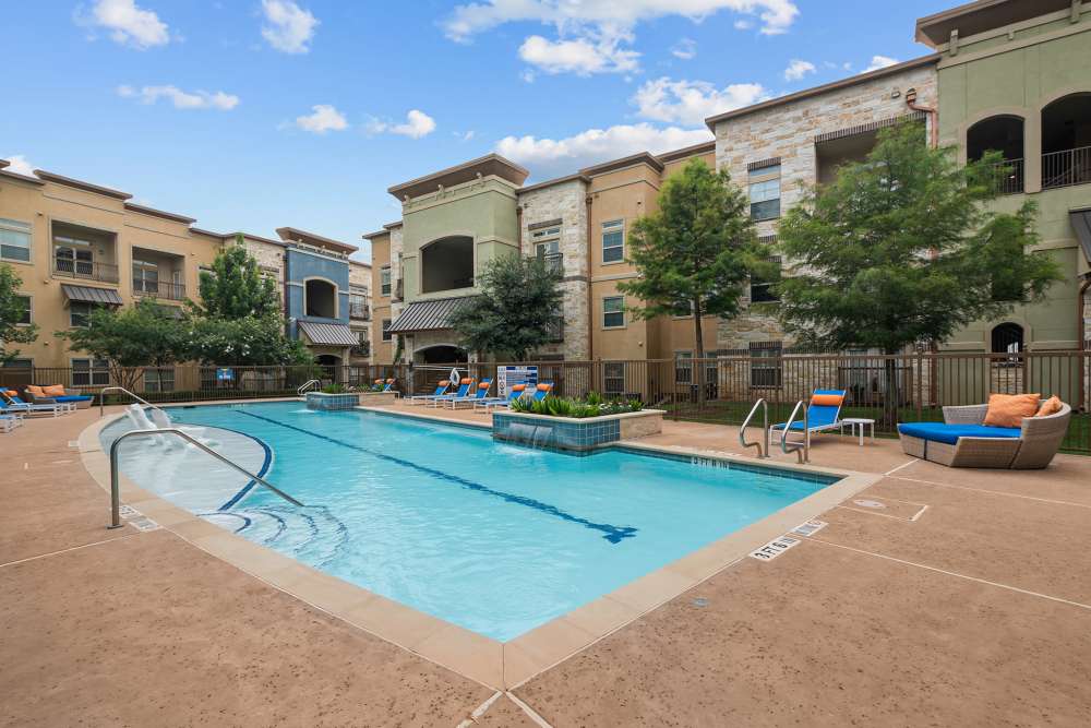 Sparkling swimming pool at The Loop in Conroe, Texas