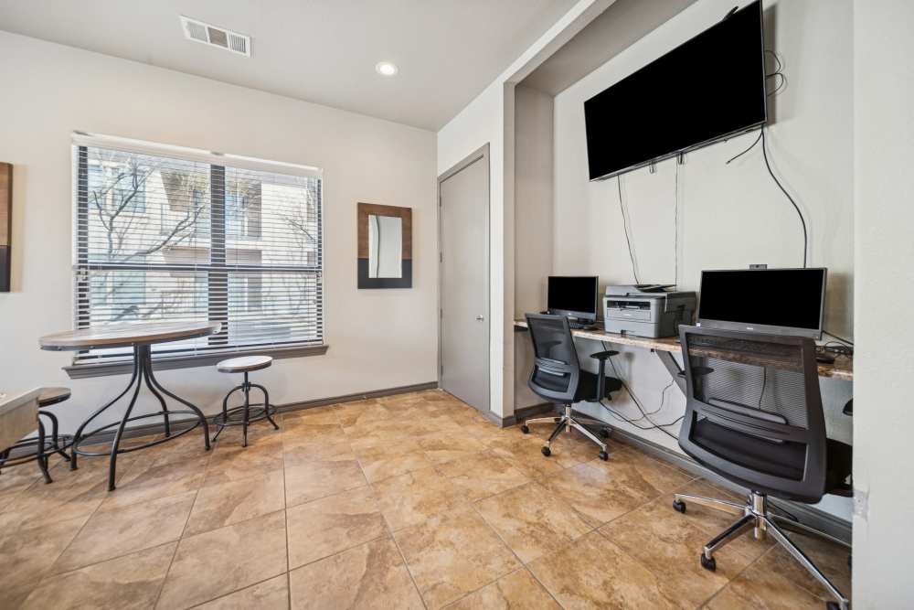 Business center at Village at Carlsbad in Carlsbad, New Mexico