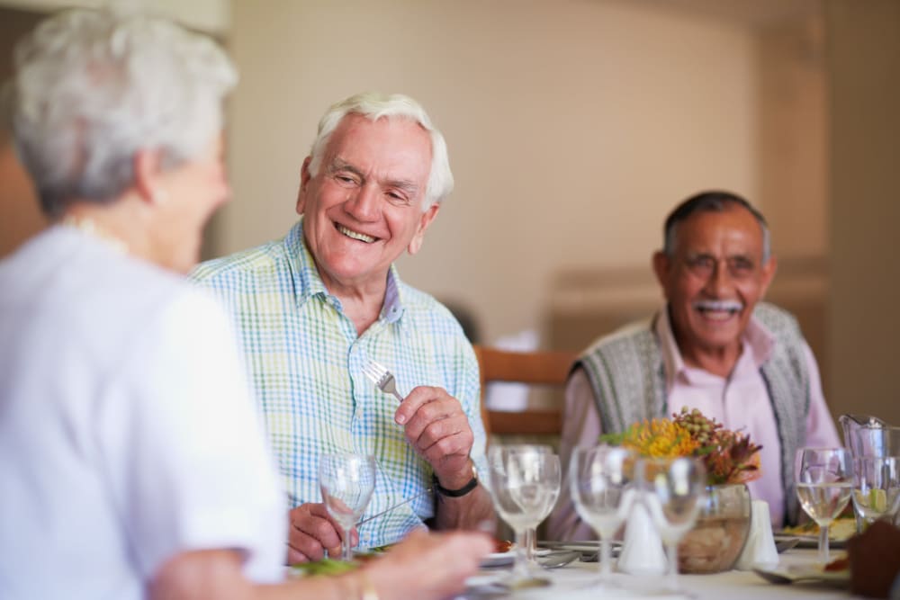 Residents enjoy restaurant style dining at Carolina Assisted Living in Appleton, Wisconsin.