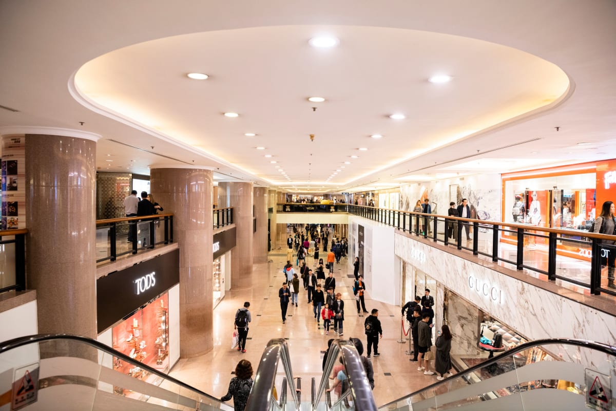Shopping mall near 210 Main in Hackensack, New Jersey