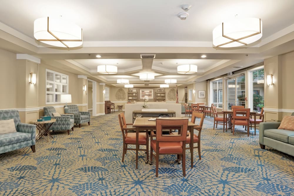 Dining room at Island House in Mercer Island, Washington