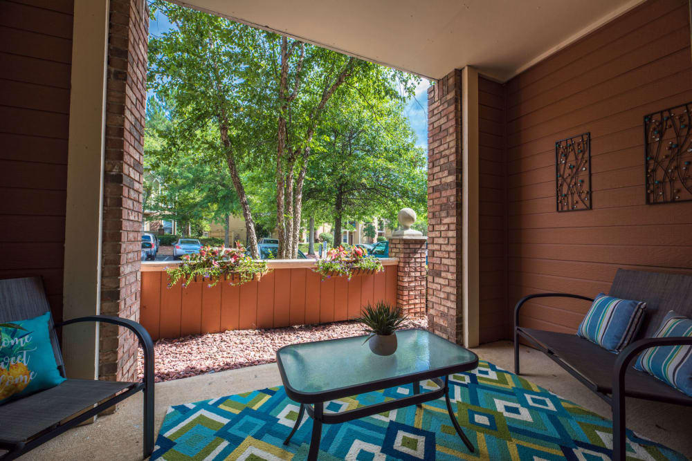 Outdoor seating on an apartment patio at Renaissance at Galleria in Hoover, Alabama