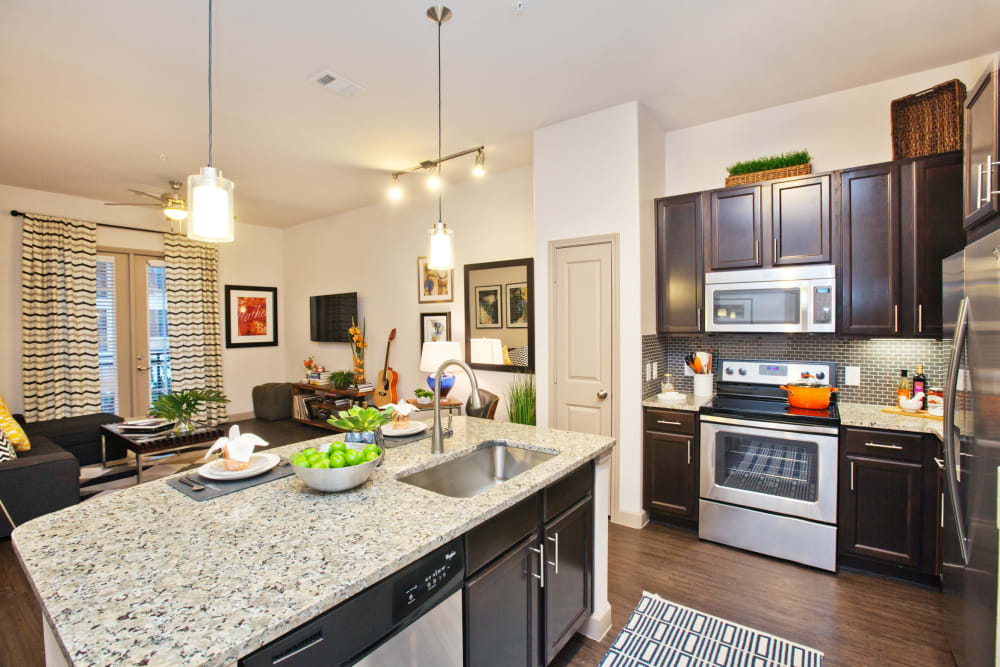 Spacious floor plan at Olympus Auburn Lakes in Spring, Texas