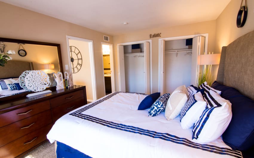 Large bedroom at Reserve on Garth Rd