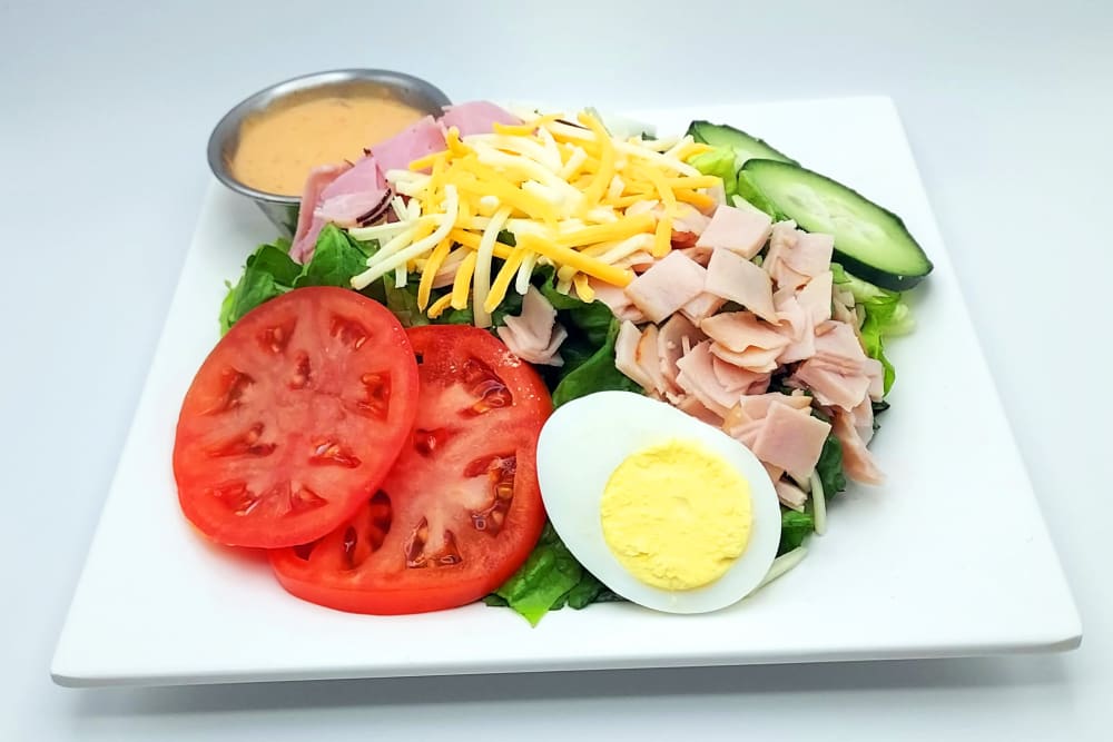 Fresh Chef Salad at Heron Pointe Senior Living in Monmouth, Oregon