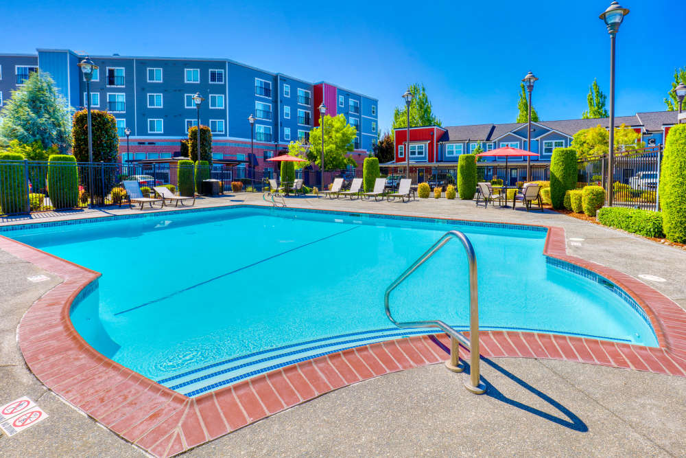   Swimming pool at Trax at Dupont Station in Dupont, Washington