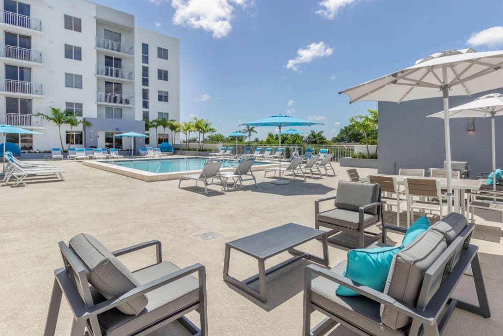 Poolside patio at 275 Fontaine Parc in Miami, Florida