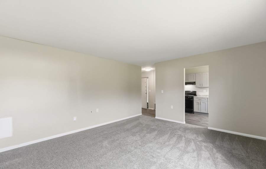 Apartment interior at Pin Oak Manor Apartments in Mishawaka, Indiana