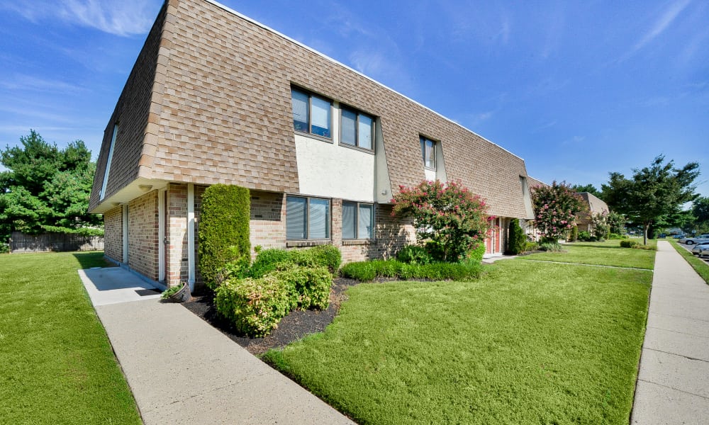 Photos of Westwood Gardens Apartment Homes in West Deptford, NJ