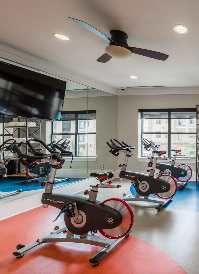 View our amenities at Marquis Seven Meadows in Katy, Texas