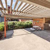 Outdoor community space at Kennington Apartments in Arlington, Texas