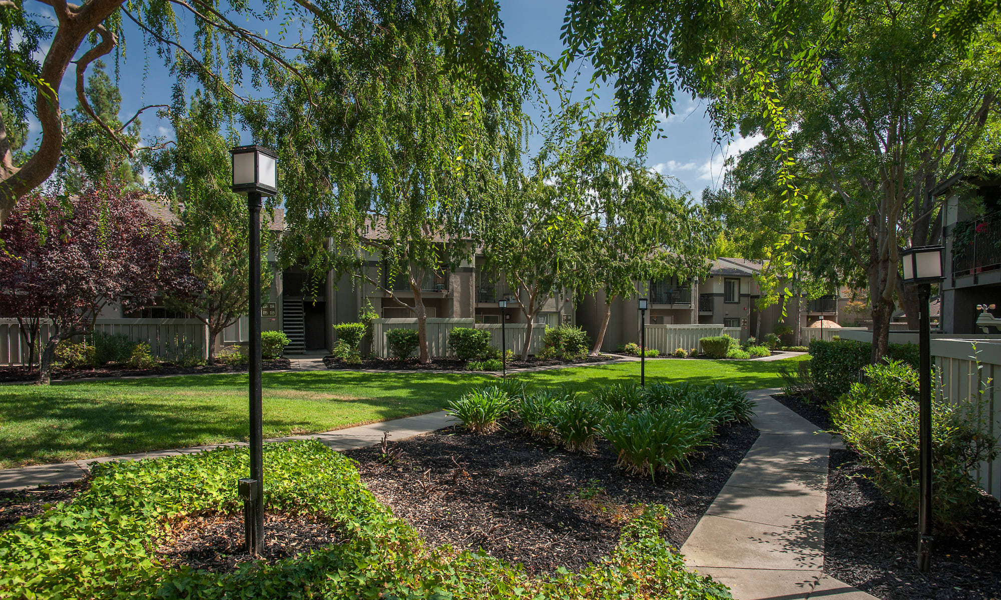 View photos of our affordable property at Valley Ridge Apartment Homes in Martinez, California