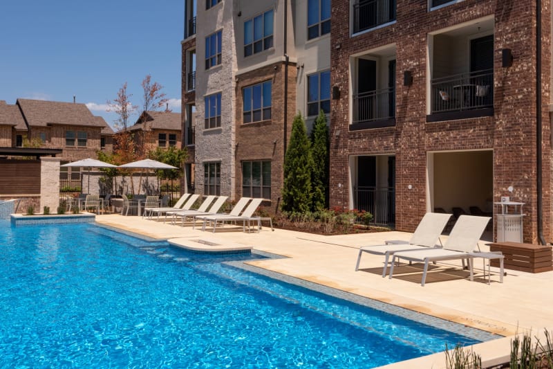 Massive pool at Domain at Founders Parc in Euless, Texas