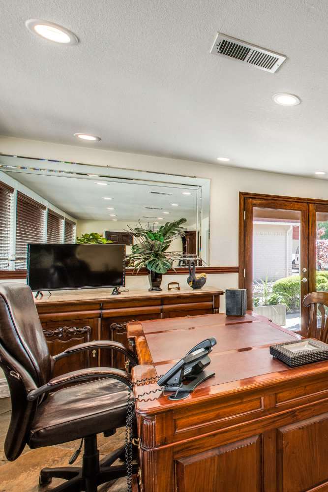 On-site management at Tucasa Townhomes in Irving, Texas,