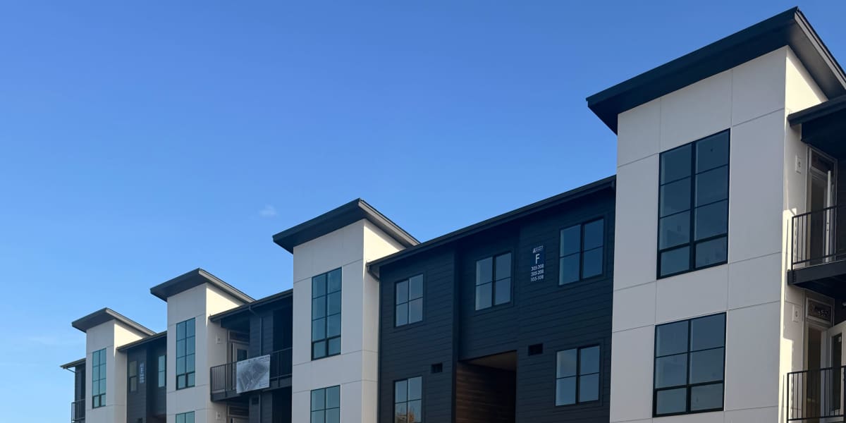 Exterior image of Allison Summit in Woodburn, Oregon