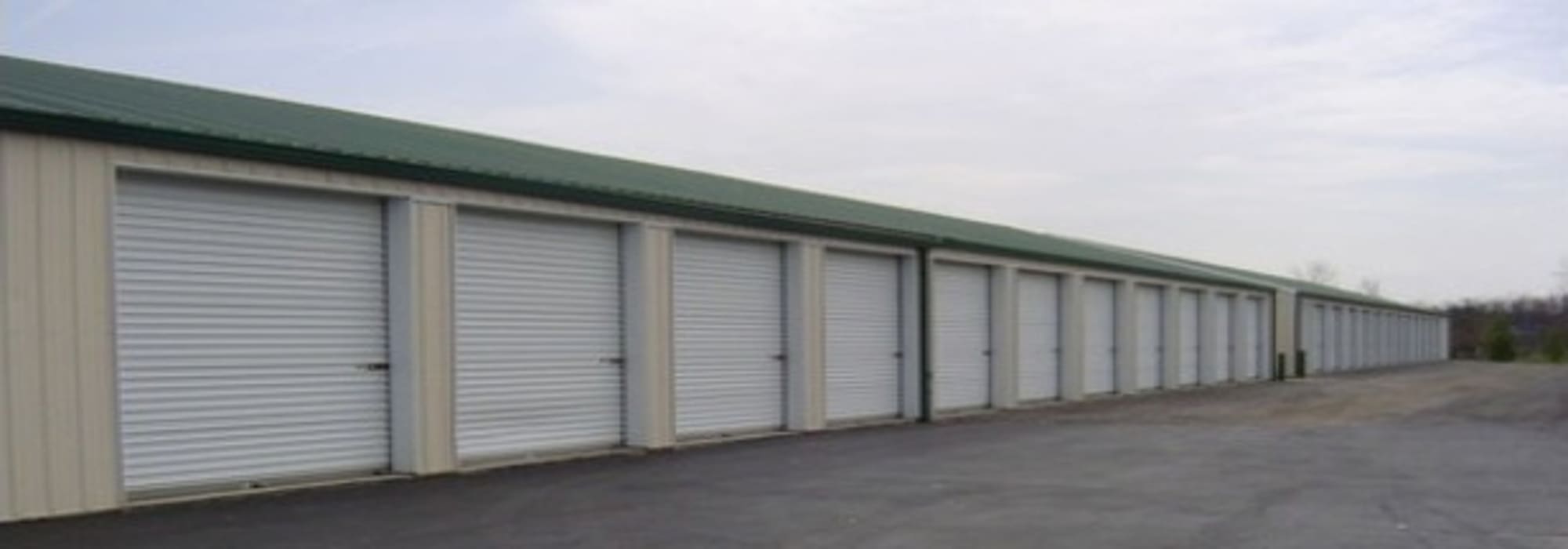 Self storage from Broad & York Storage in Pataskala, Ohio