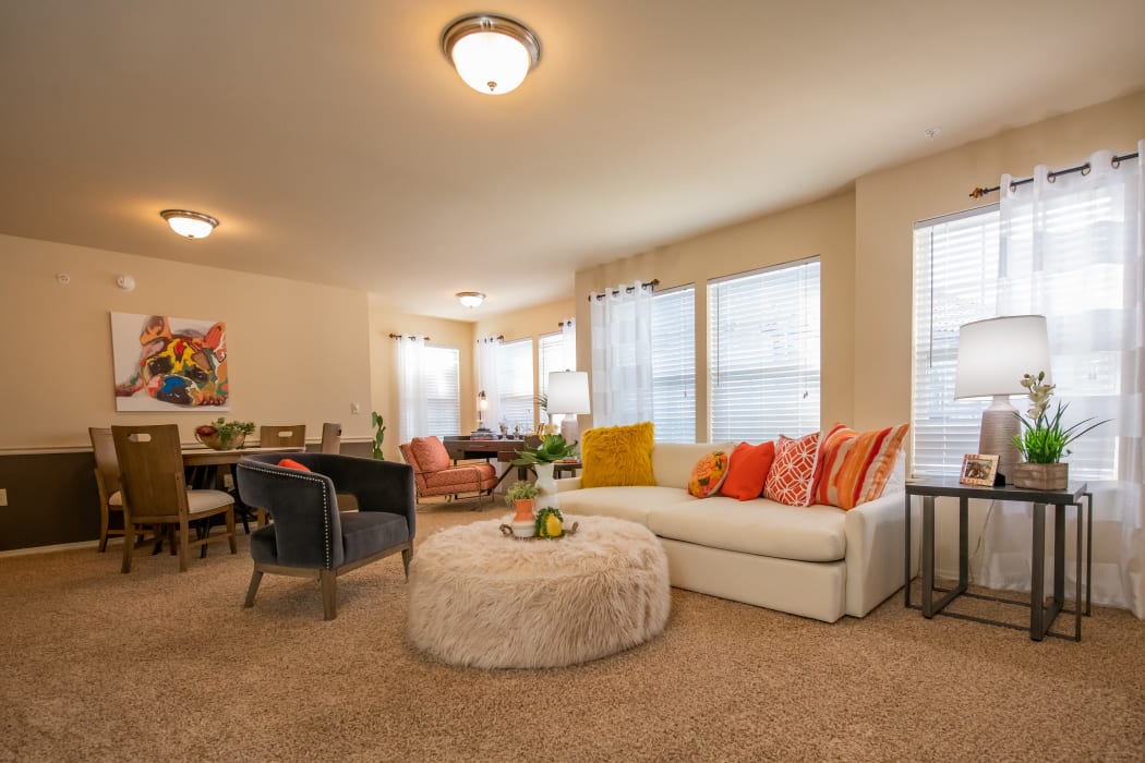 Luxury Apartments in Broken Arrow, OK w/ an On-Site Dog Park