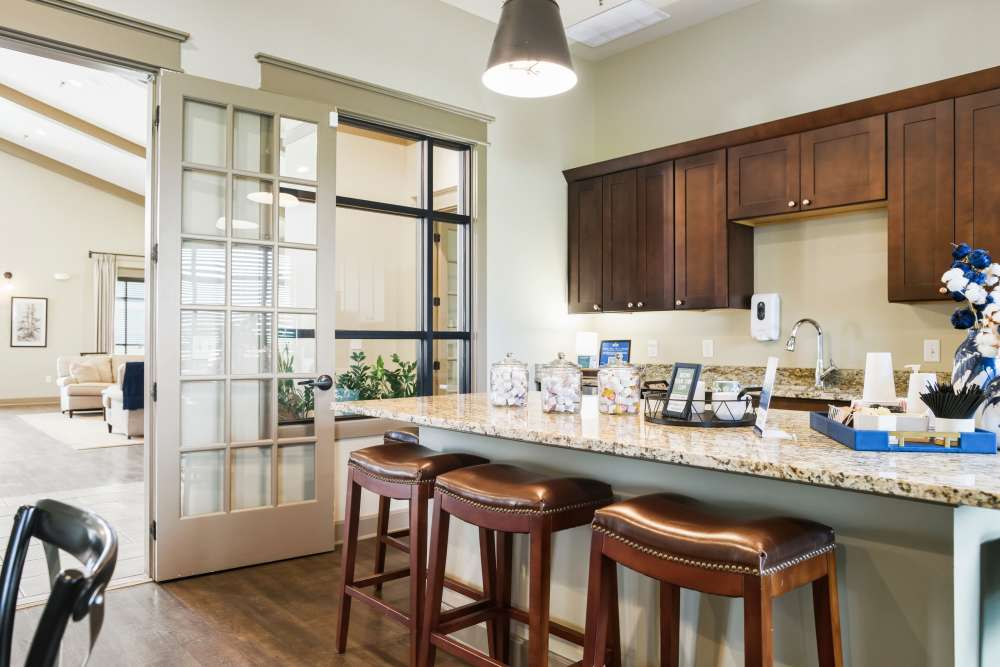 Modern bar at Boulders at Overland Park Apartments in Overland Park, KS