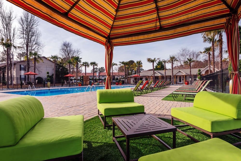 Great poolside gathering areas to lounge and hang out in at Berkshire 54 in Carrboro, North Carolina