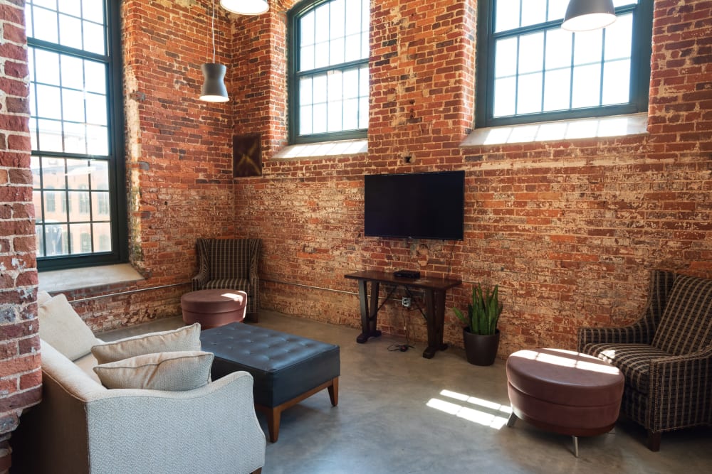 Resident lounge at Loray Mill Lofts in Gastonia, North Carolina