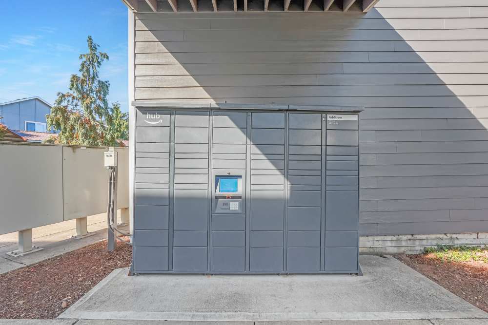24-hour package lockers with Amazon HUB at The Addison Apartments in Vancouver, Washington