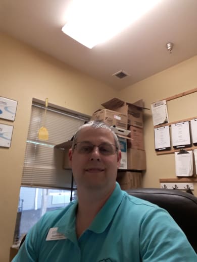 David Colbert: Dining Services Coordinator at Lakeland Senior Living in Eagle Point, Oregon