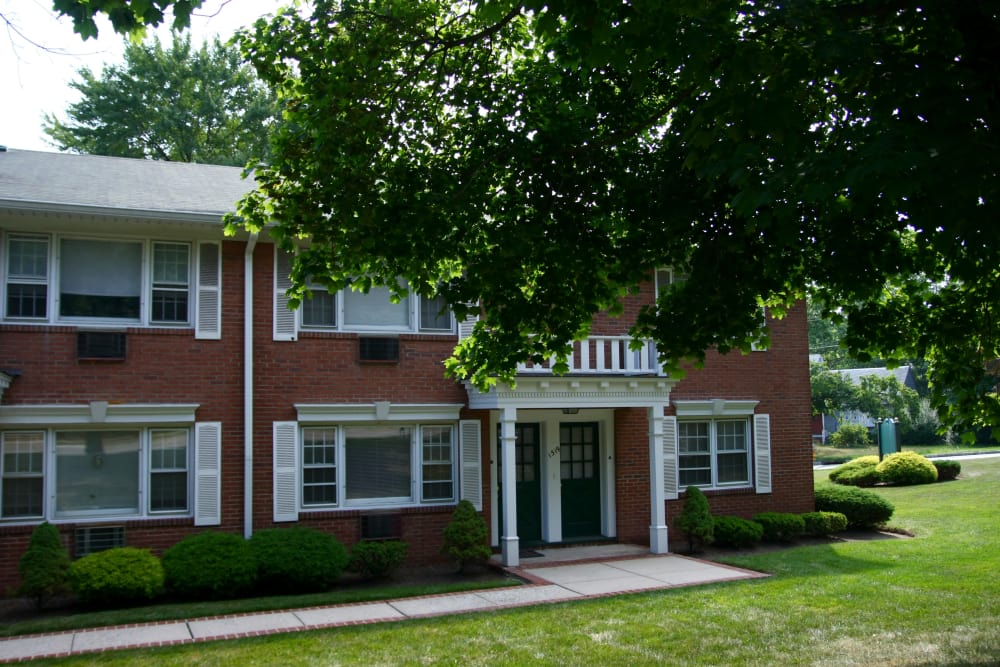 Cedar Grove, NJ Apartments for Rent in Essex County Cedar Village