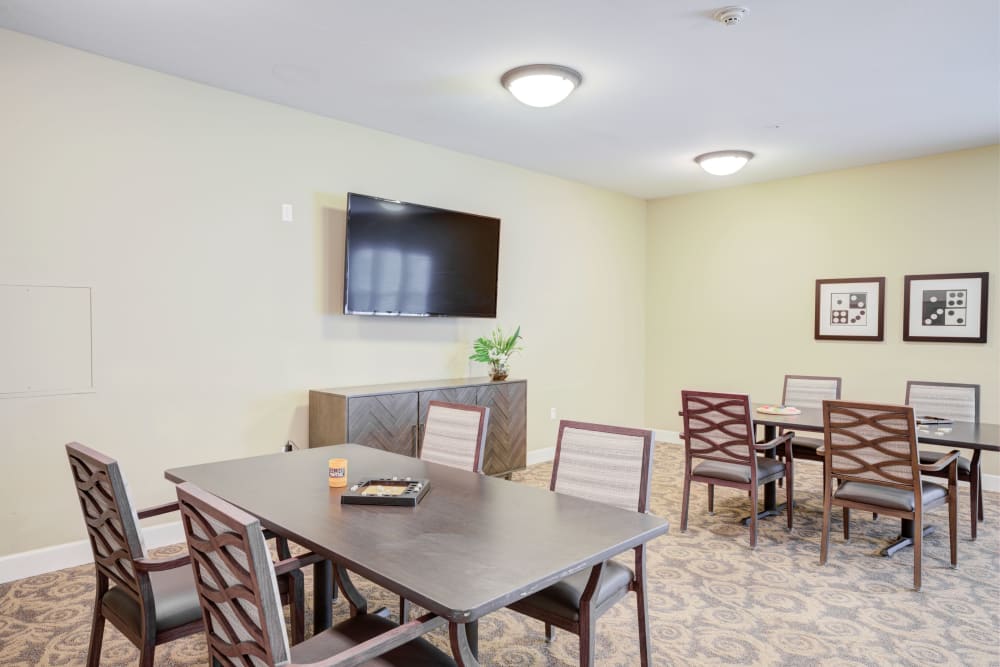 Dining area at Timber Pointe Senior Living in Springfield, Oregon