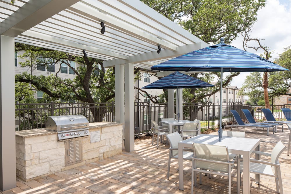 Poolside patio at Linden at The Rim in San Antonio, Texas