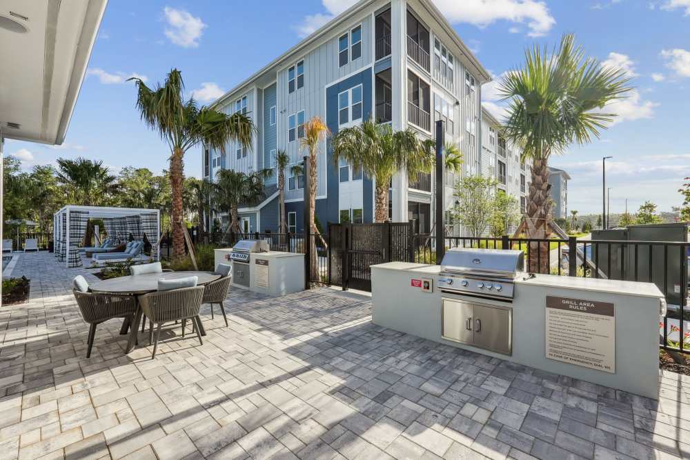 Apartments at Mosby Barclay West in Wilmington, North Carolina            