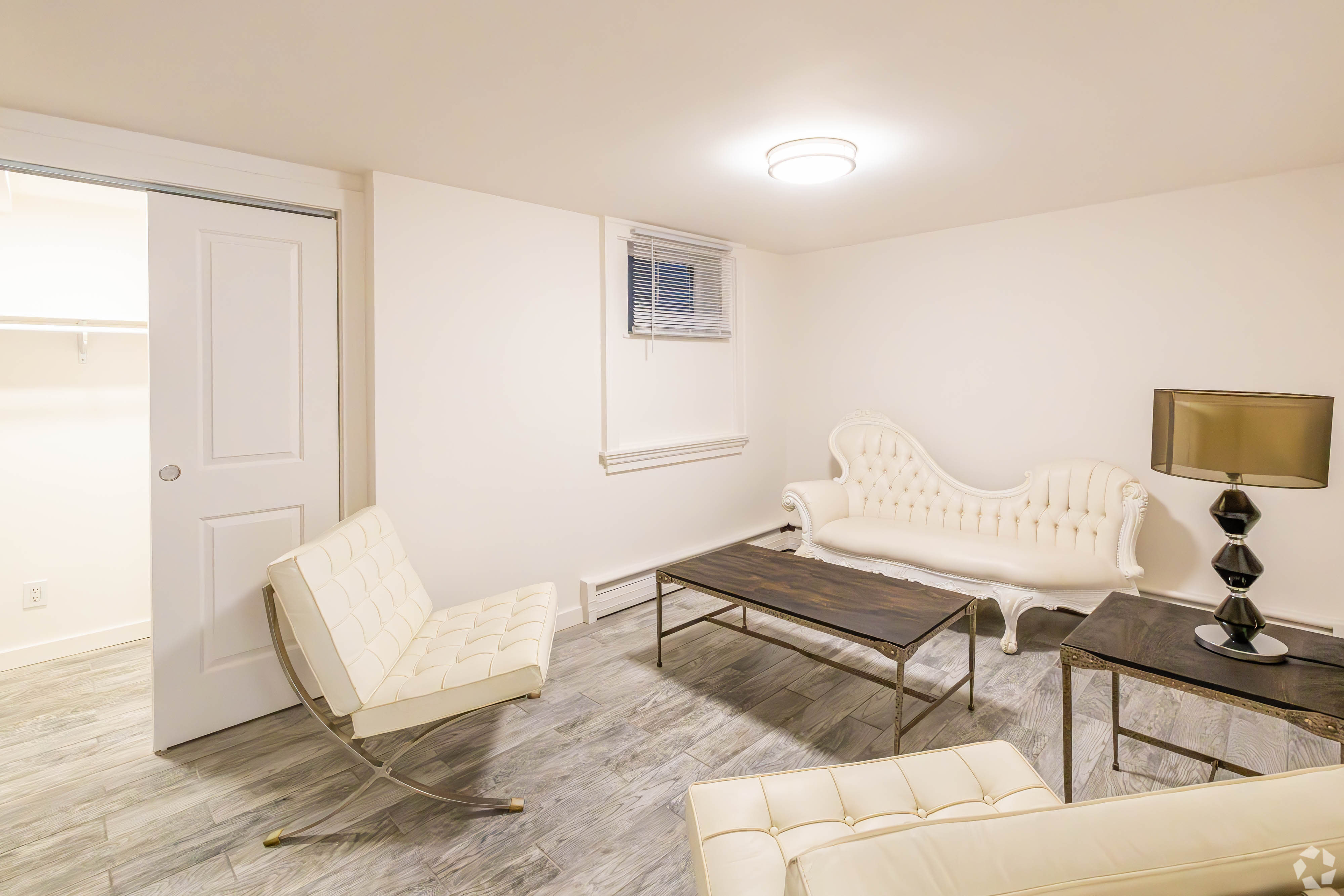 2 BR, 2.5 BA - 1955 Sq Ft (Bonus Room)