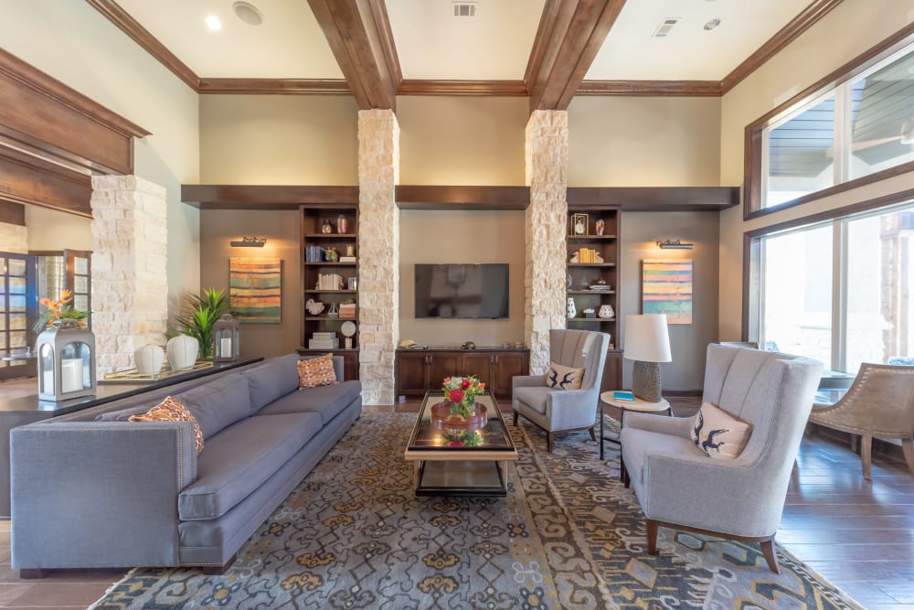 Plenty of seating in the resident clubhouse at Hilltops in Conroe, Texas